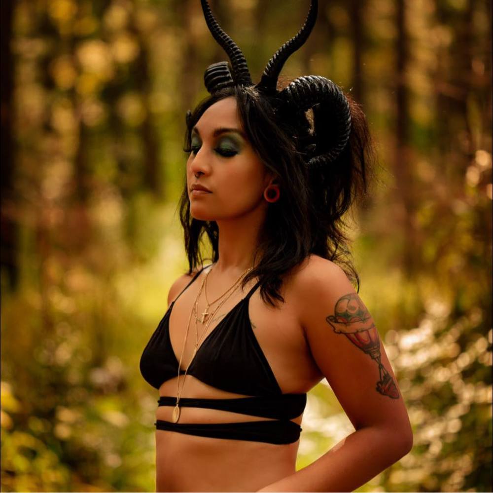 Meet your Posher, Rozan